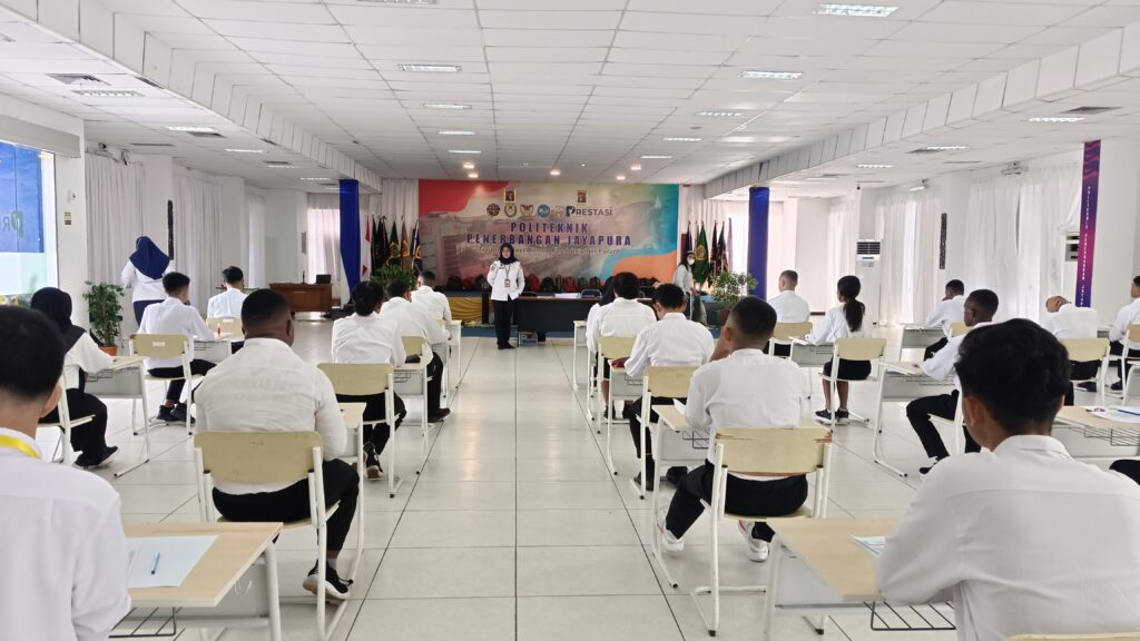 Tes Potensi Akademik dan Tes Kesehatan Sipencatar Jalur Non Pola Pembibitan Tahun 2024 di Politeknik Penerbangan Jayapura Berlangsung Lancar
