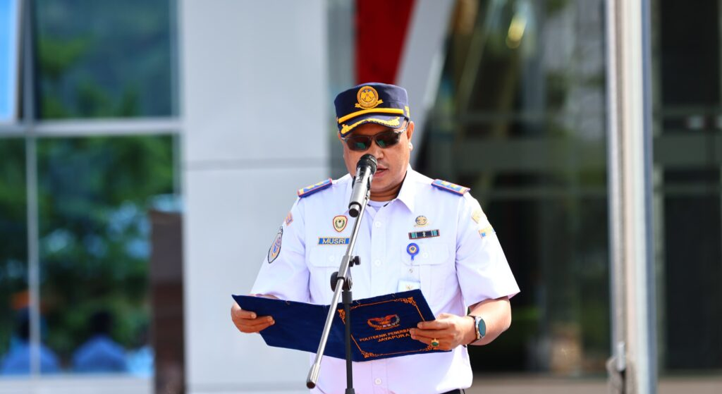 Upacara Bendera memperingati Hari Pahlawan Nasional 2024 : Memperingati Jiwa Kepahlawanan, Menumbuhkan Semangat Bangsa